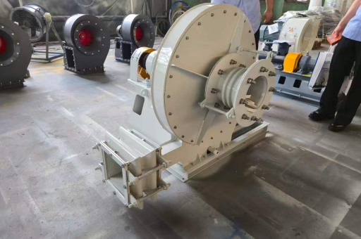 Anti Abrasive High Pressure <strong>Centrifugal Fan</strong> With Coupling Driving White Grey