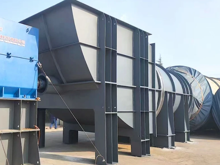 Adjustable-blade axial flow fan